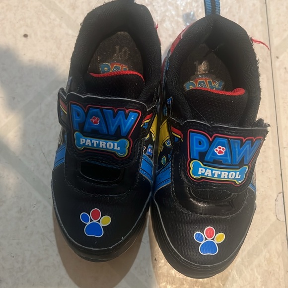 2  Pairs of Sneakers Toddler - Picture 11 of 13